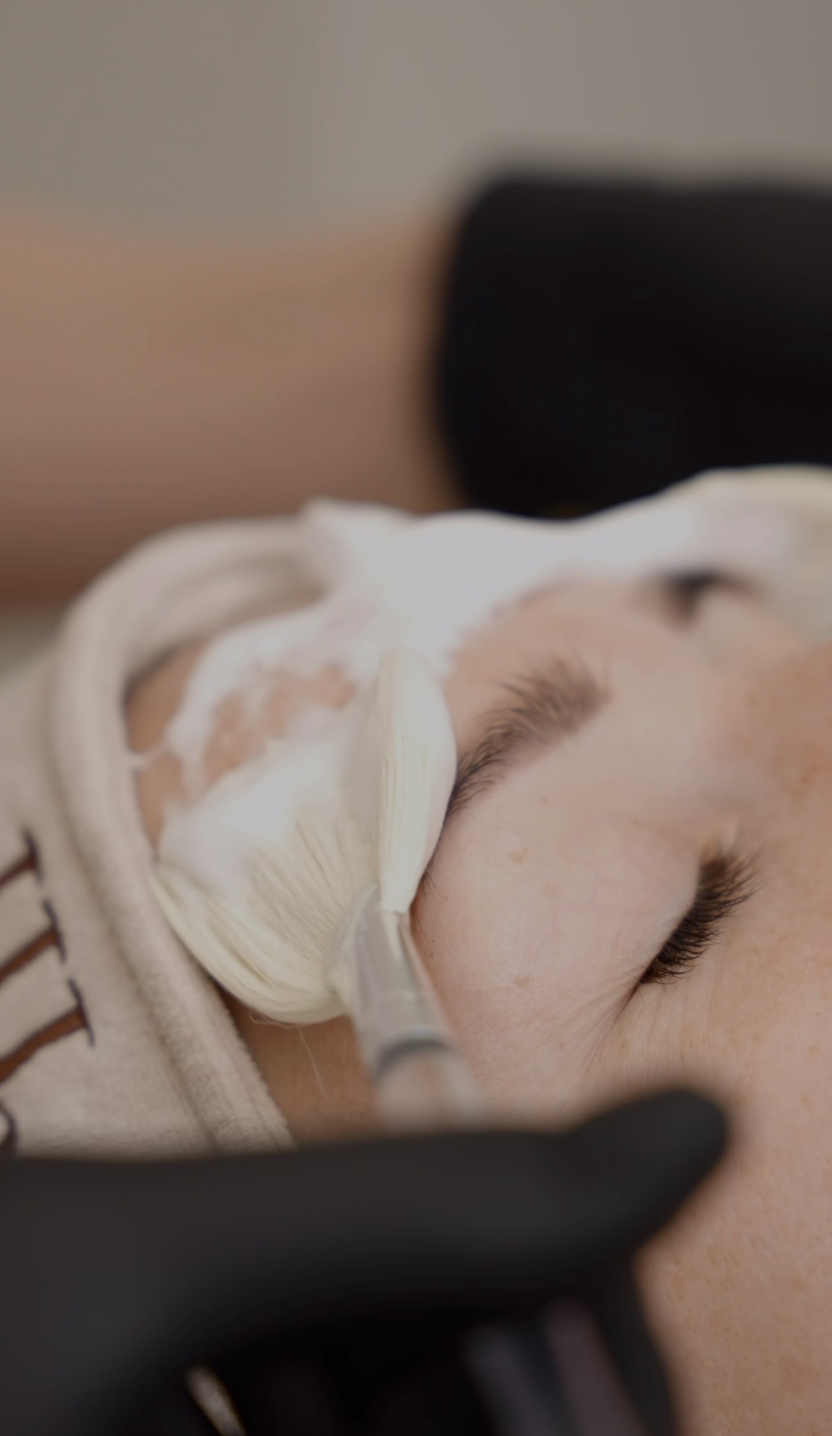 Terapia dla skóry suchej - etap nawilżenia